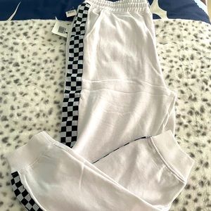 Brand new Brooklyn cloth sweatpants with side panel black checkered pattern XL
